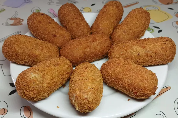 PETISCOS E PORÇÕES